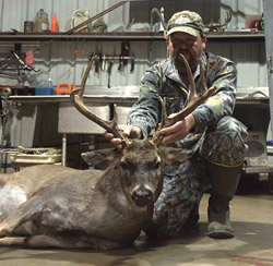 Jim - 210 lb 8 pt 18 in spread